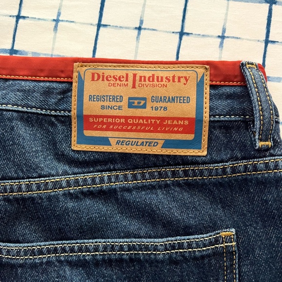 New Men’s Diesel Jeans Size 36 - Picture 10 of 14